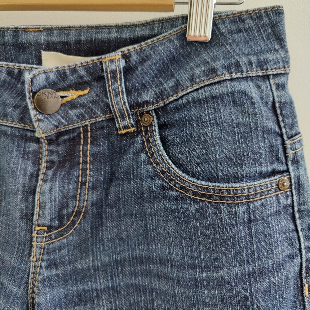 DKNY City Jean women's size 27